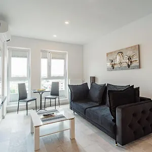 Cozy Penthousestudio Cityview W12 , Bucureşti România