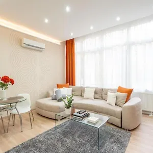  Апартаменты Modern, Quiet & Cozy In The Middle Of Downtown Near Danube At Fashion Street